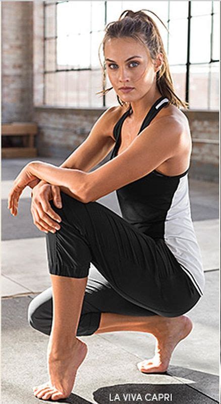 They are TRYING to make her look bad. . Who are the athleta models
